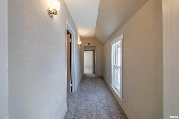 $119,900 | 1324 North 9th Street, Quincy, IL 62301