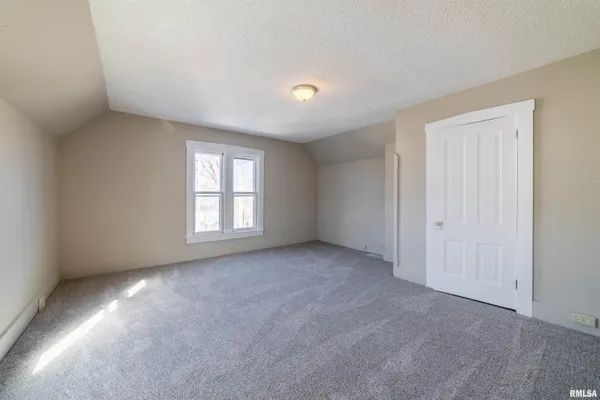 $119,900 | 1324 North 9th Street, Quincy, IL 62301