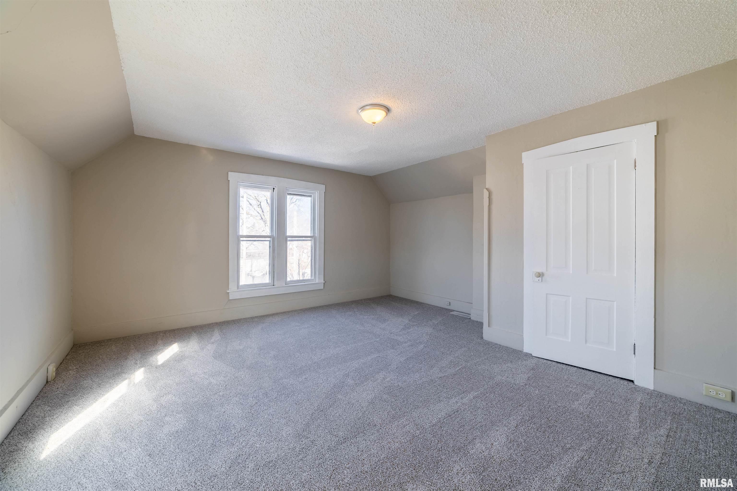 1324 North 9th Street Quincy, IL 62301 - Photo 10 of 31