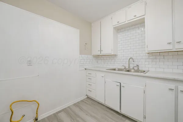 $795 | 2304-3 Southwest 8th Avenue, Amarillo, TX 79106