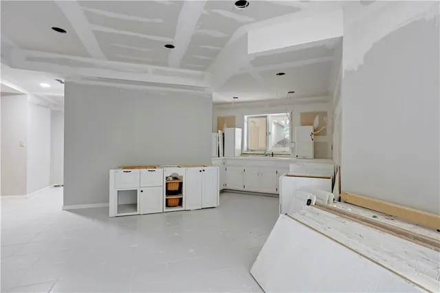 $810,000 | 12502 Delmar Street, Leawood, KS 66209