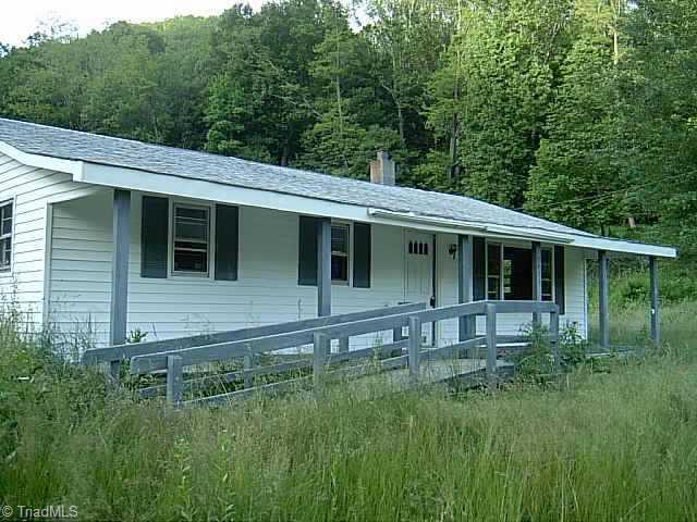 5493 3 Top Road Todd, NC 28684 - Photo 1 of 1 Exterior Front. house front