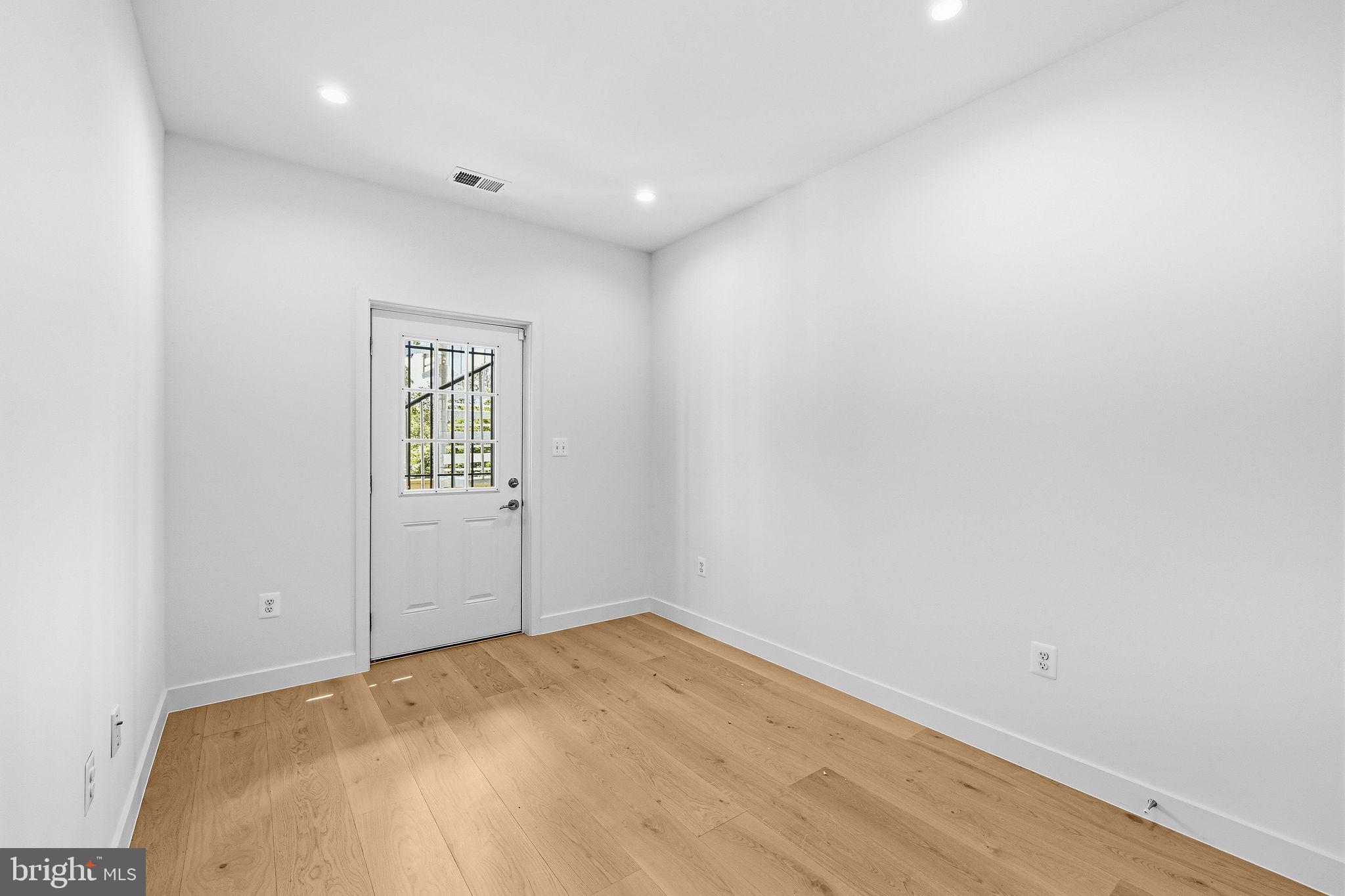 2534 Elvans Road Southeast Washington, DC 20020 - Photo 22 of 48
