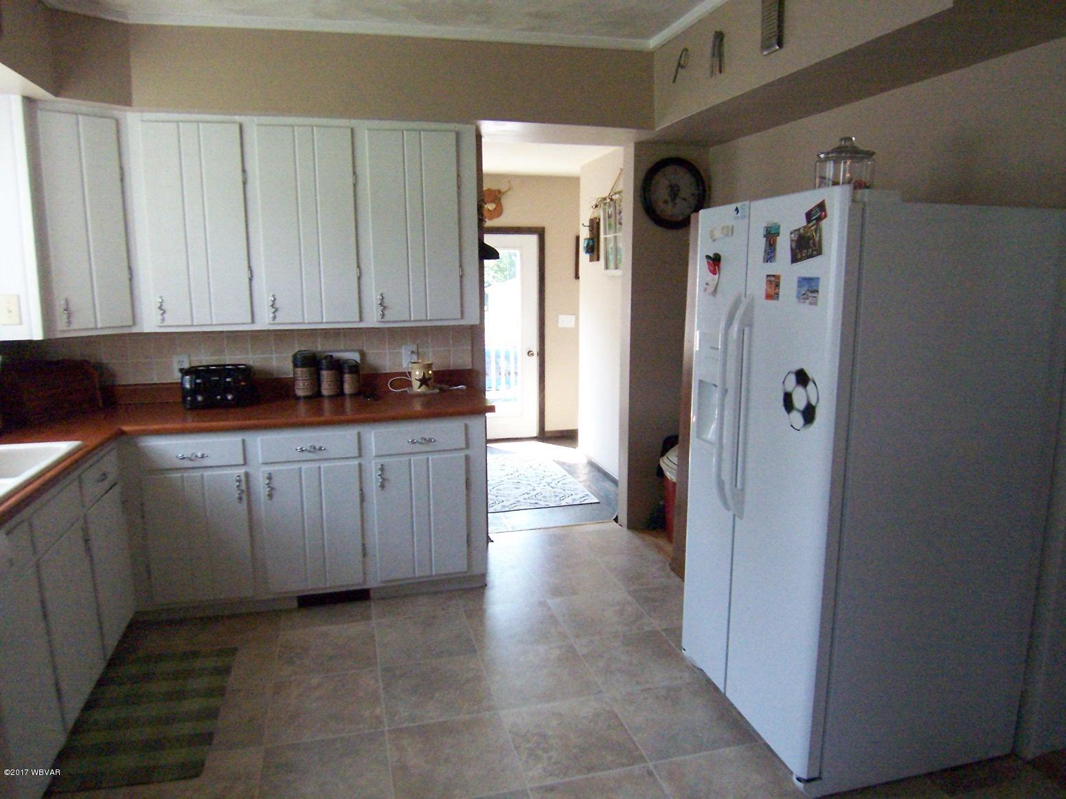 814 Long Run Road Mill Hall, PA 17751 - Photo 4 of 39 108_0602
