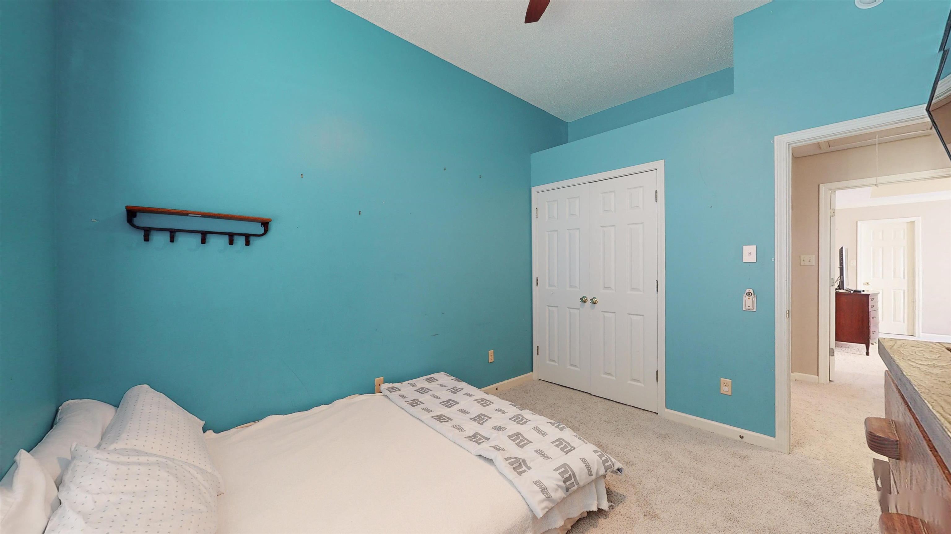 195 Cross Point Drive Collierville, TN 38017 - Photo 25 of 40 a bedroom with a bed and a window
