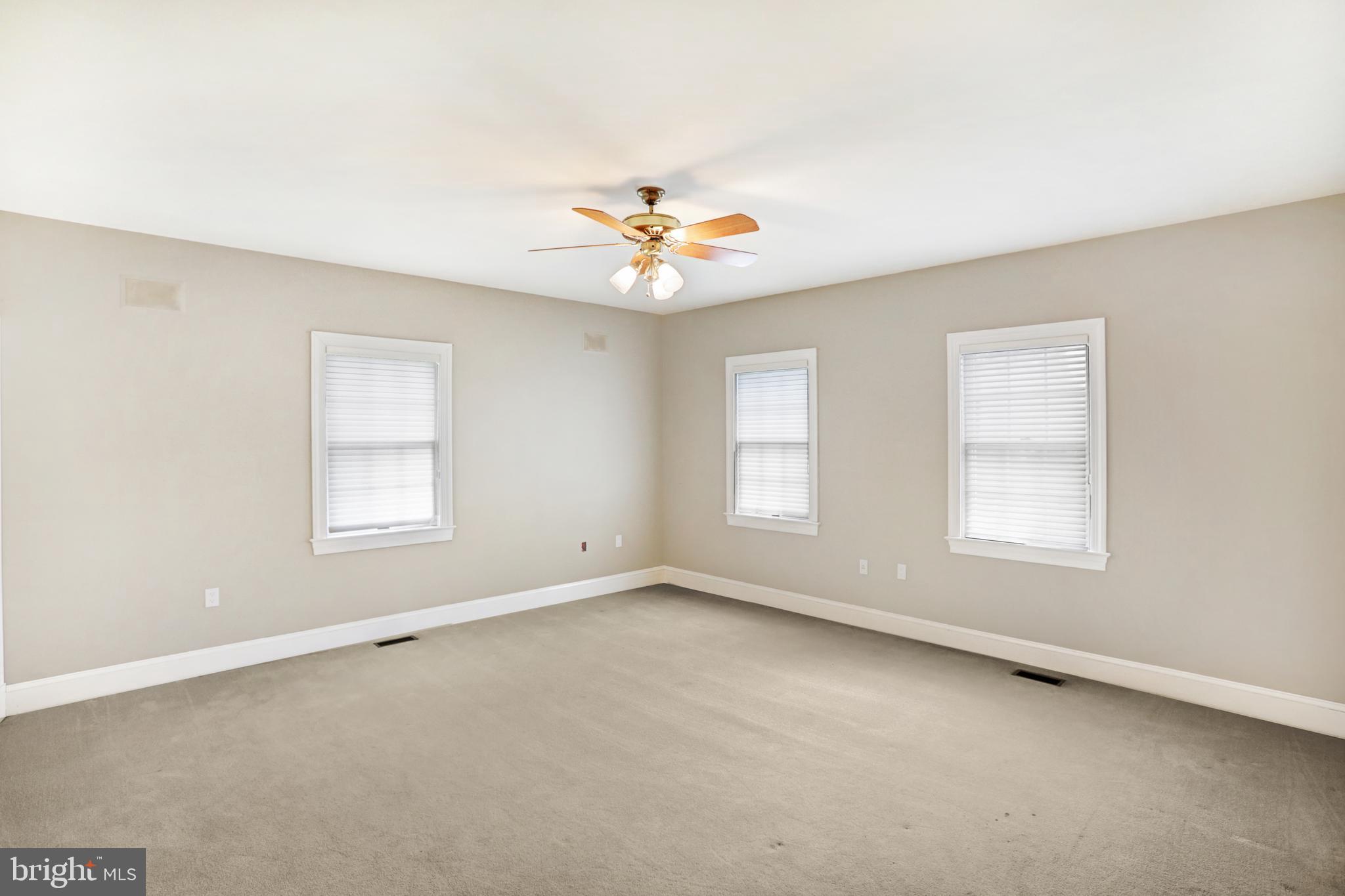 28900 Kemptown Road Damascus, MD 20872 - Photo 18 of 37