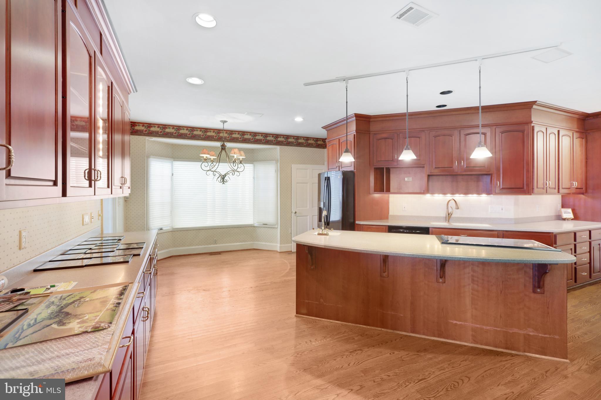 28900 Kemptown Road Damascus, MD 20872 - Photo 9 of 37