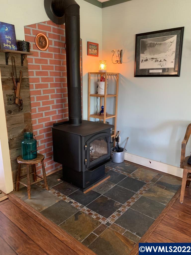 5135 Waymire Road Falls City, OR 97344 - Photo 13 of 42