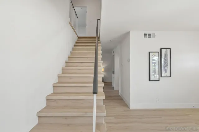 a view of entryway and hall