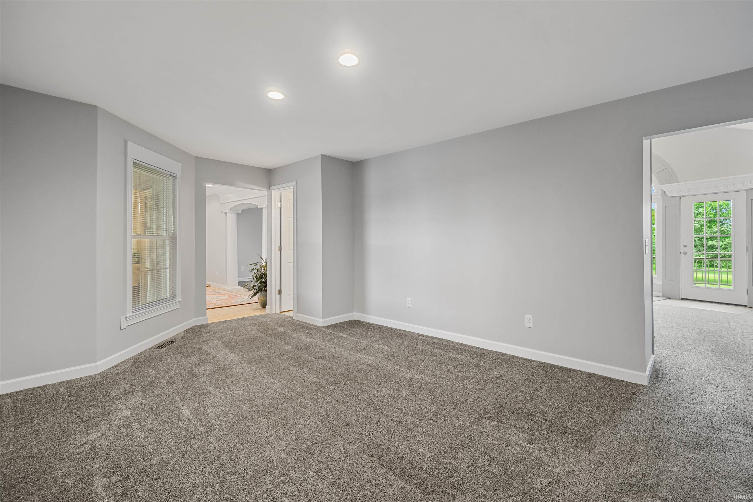 5579 North Huntington Road Marion, IN 46952 - Photo 13 of 33 Gallery Image 13