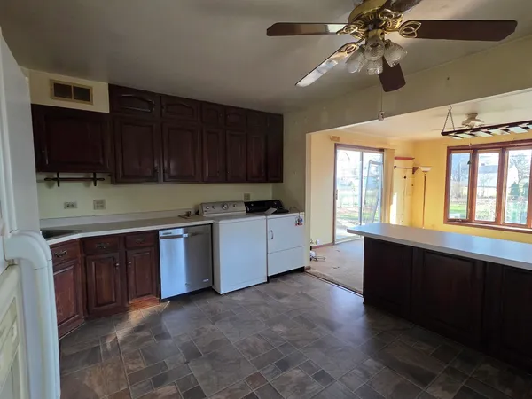 $430,000 | 2503 George Street, Rolling Meadows, IL 60008