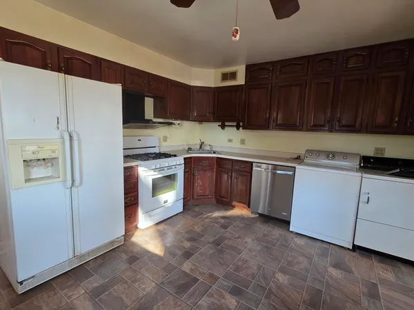 $430,000 | 2503 George Street, Rolling Meadows, IL 60008