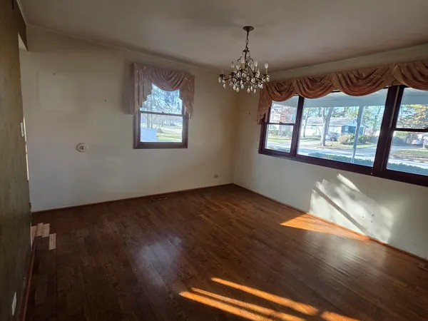 $430,000 | 2503 George Street, Rolling Meadows, IL 60008