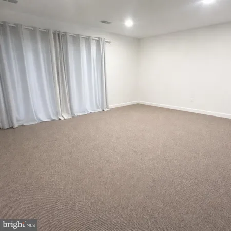 $2,700 | 8966 Footed Ridge, Columbia, MD 21045