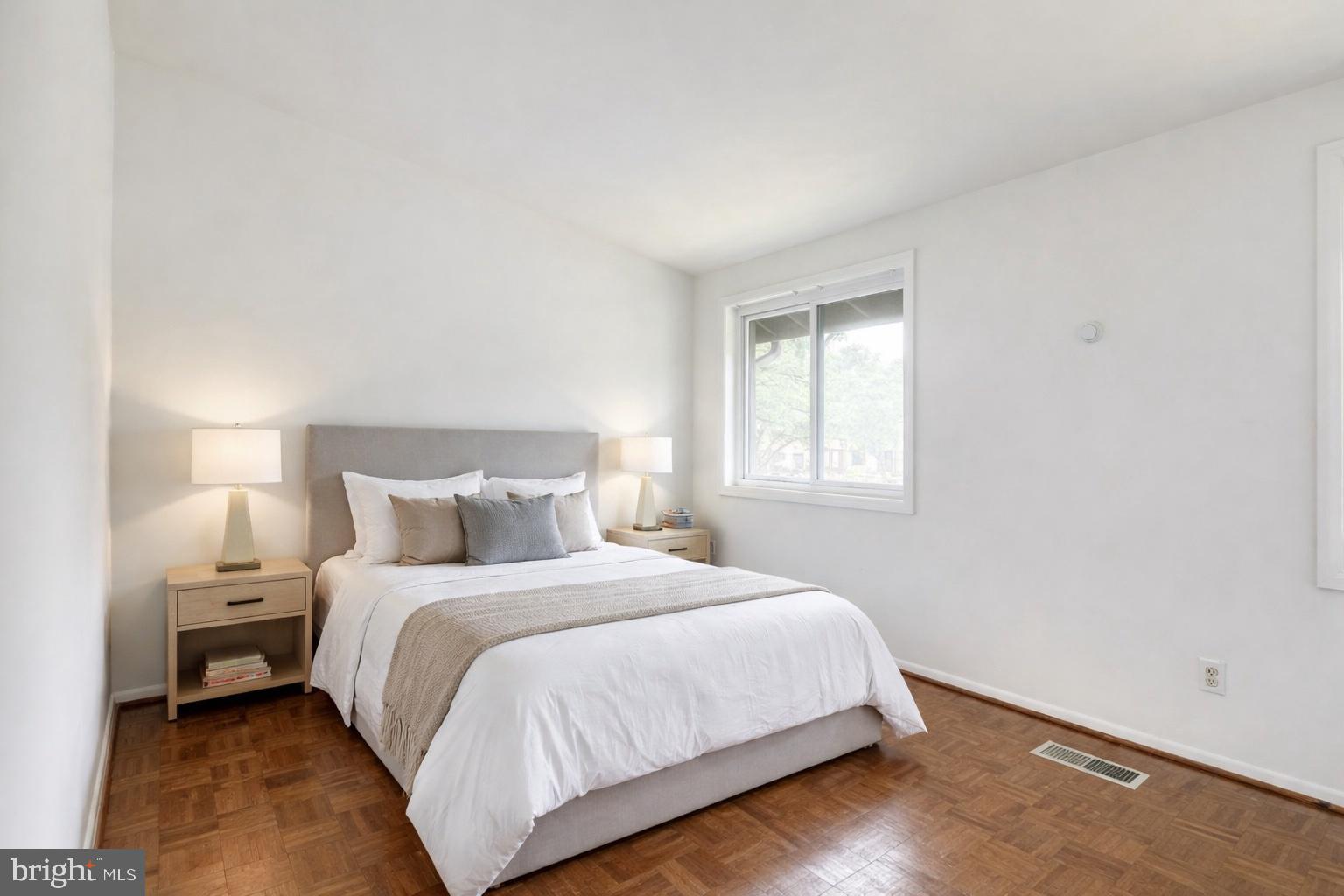 8966 Footed Ridge Columbia, MD 21045 - Photo 10 of 18 Primary Bed