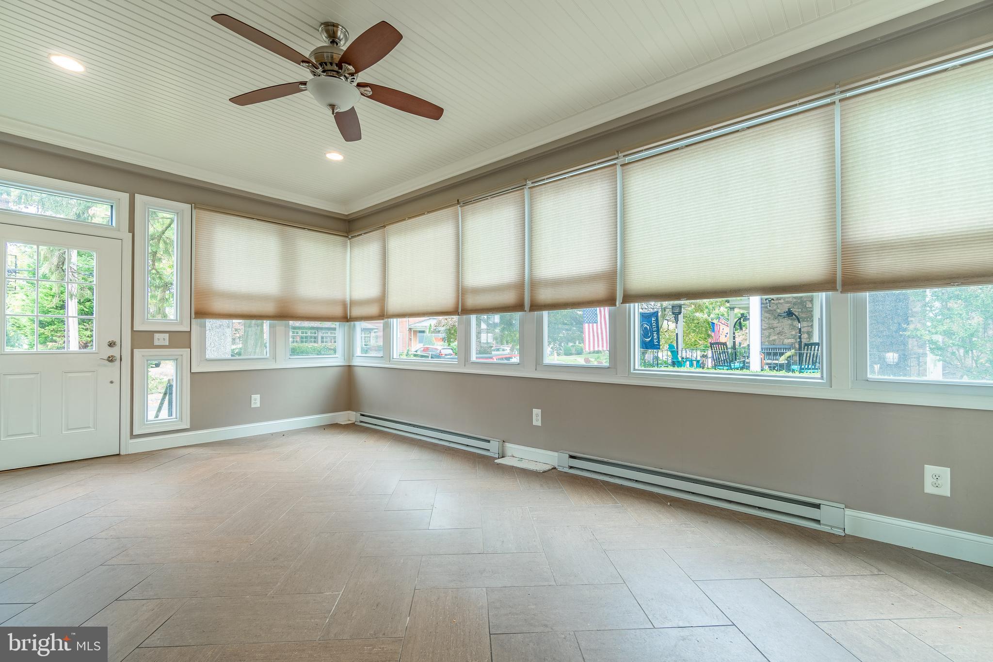 125 Grandview Road Ardmore, PA 19003 - Photo 3 of 39 Gallery Image 3