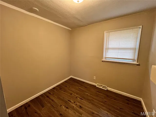 $149,900 | 273 Buddie Avenue, St. Louis, MO 63135