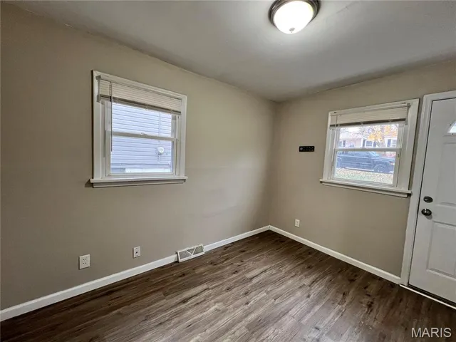 $149,900 | 273 Buddie Avenue, St. Louis, MO 63135