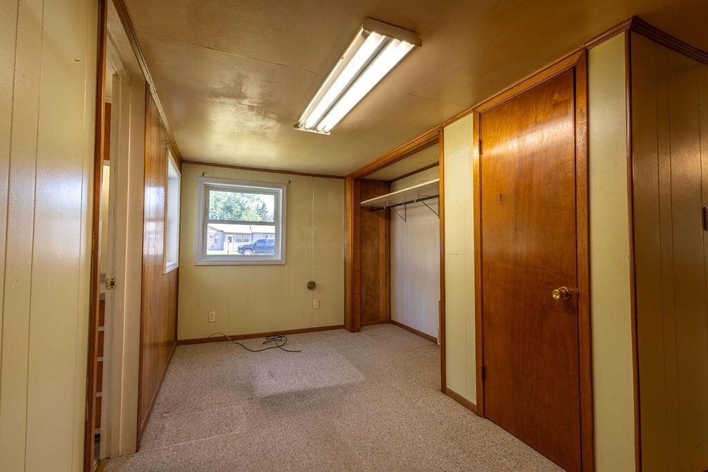 2160 South Afton Road Beloit, WI 53511 - Photo 12 of 20