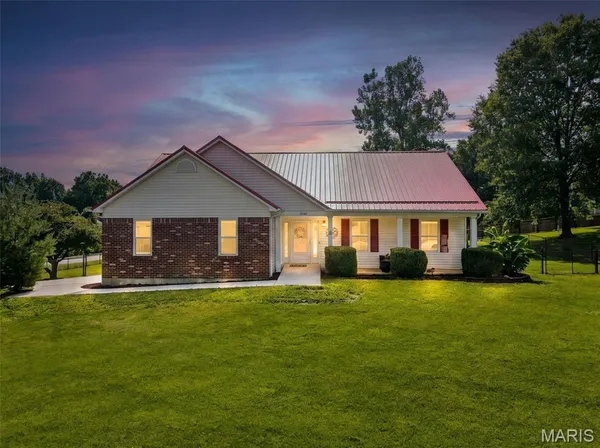 $334,900 | 1780 Kristi Lane, Pacific, MO 63069