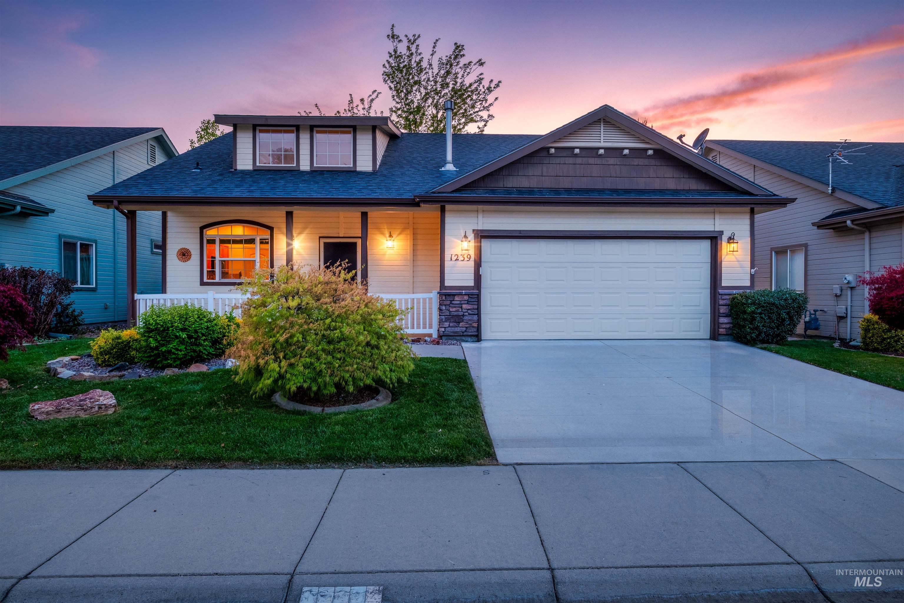 1239 North Victor Way Meridian, ID 83642 - Photo 1 of 38