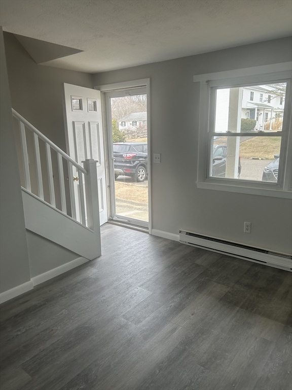 7 Roys Drive, Unit 29 Spencer, MA 01562 - Photo 1 of 12