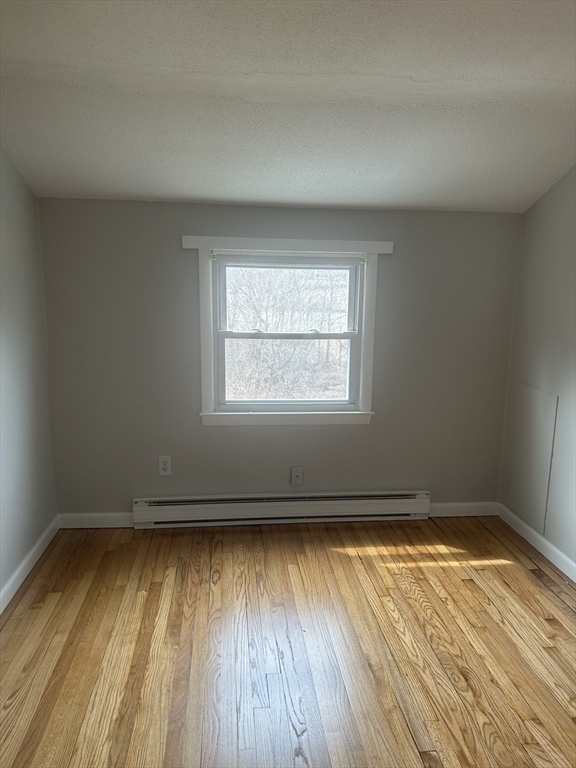 7 Roys Drive, Unit 29 Spencer, MA 01562 - Photo 9 of 12