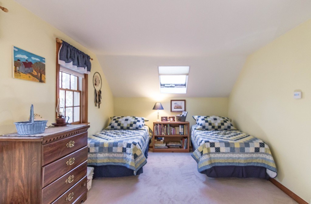 39 Glendale Road Sturbridge, MA 01518 - Photo 18 of 28