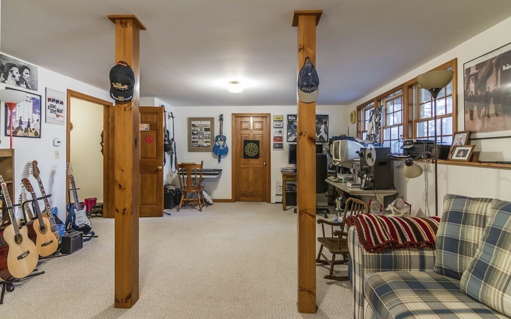 39 Glendale Road Sturbridge, MA 01518 - Photo 25 of 28