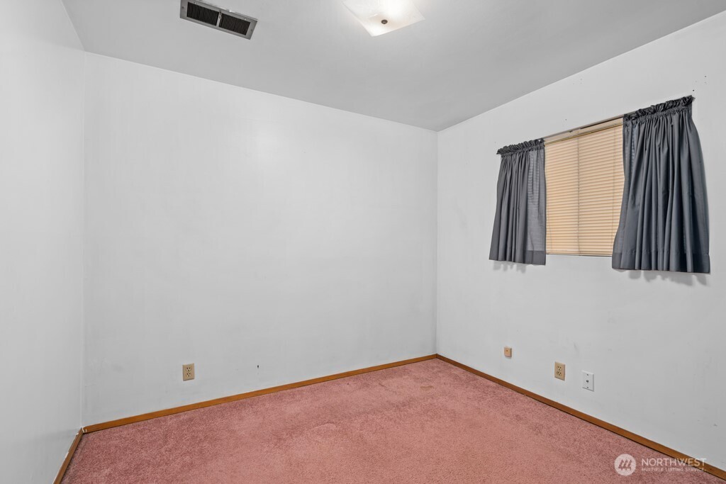 11939 Southeast 169th Place Renton, WA 98058 - Photo 18 of 25