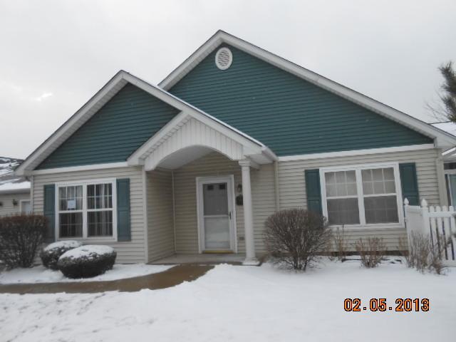 944 Garden Lane Homewood, IL 60430 - Photo 1 of 9