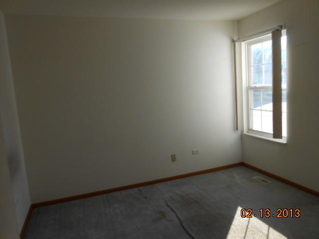 944 Garden Lane Homewood, IL 60430 - Photo 6 of 9