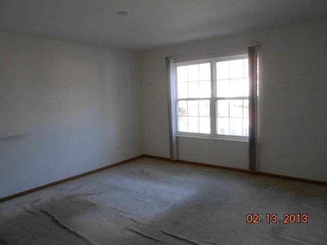 944 Garden Lane Homewood, IL 60430 - Photo 7 of 9