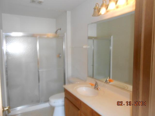 944 Garden Lane Homewood, IL 60430 - Photo 8 of 9