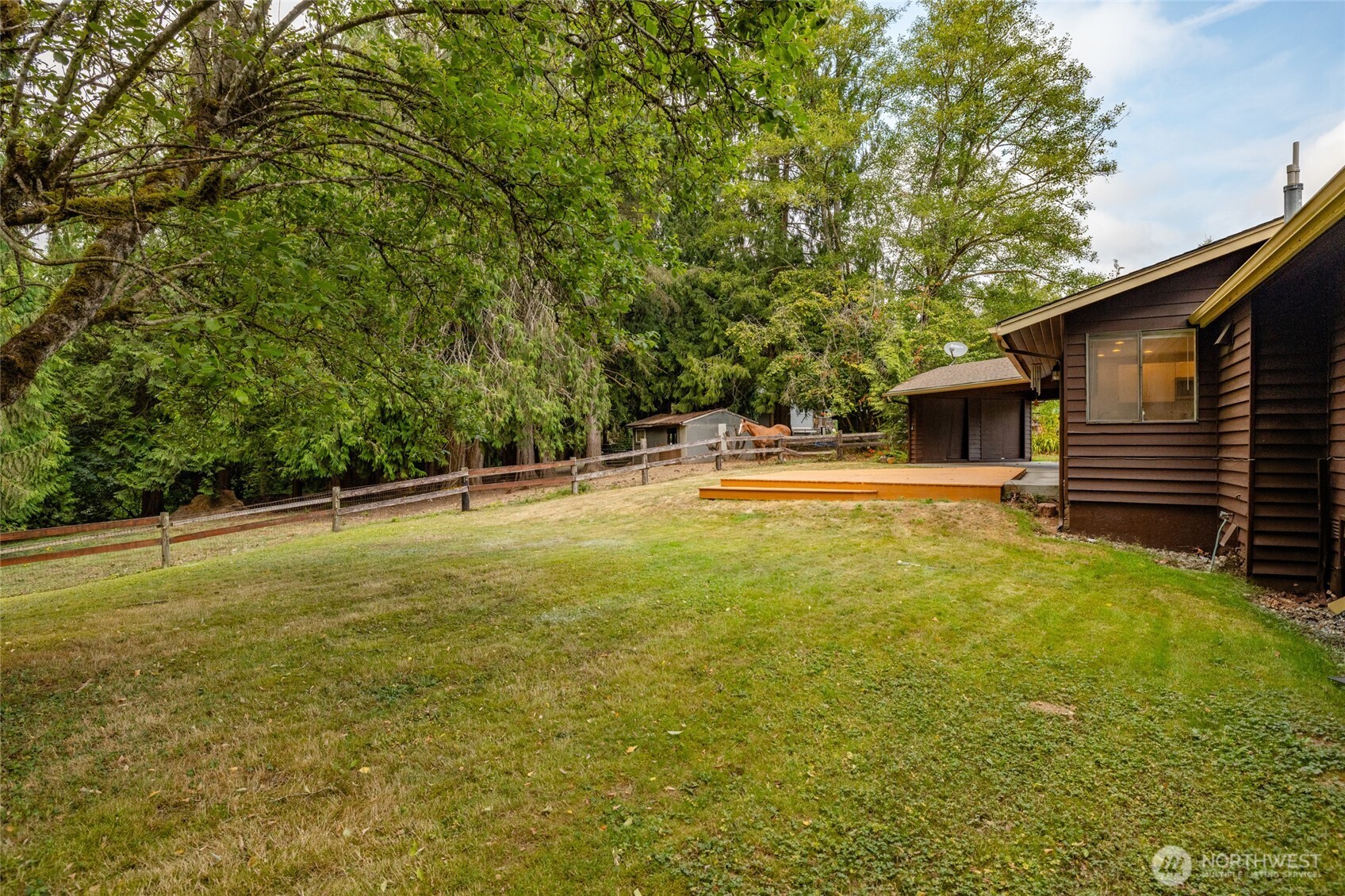 16694 Mountain View Road Mount Vernon, WA 98274 - Photo 37 of 40 Gallery Image 37