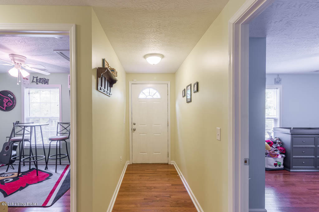 252 Foley Road Shepherdsville, KY 40165 - Photo 6 of 44 252 Foley Dr-8