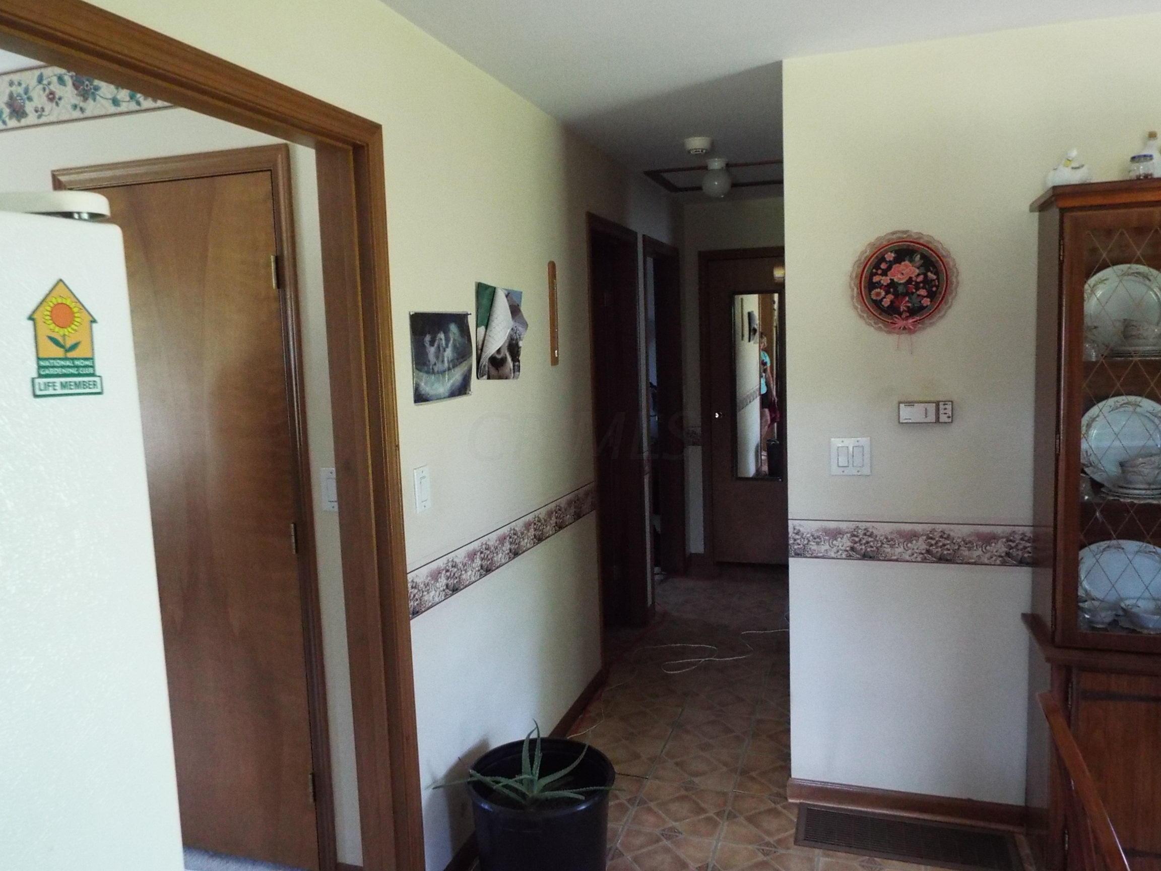 4467 Perry Ridge Nelsonville, OH 45764 - Photo 8 of 18