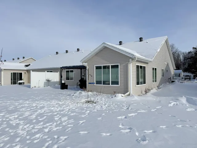 $395,000 | 1419 North Park Street, Fergus Falls, MN 56537