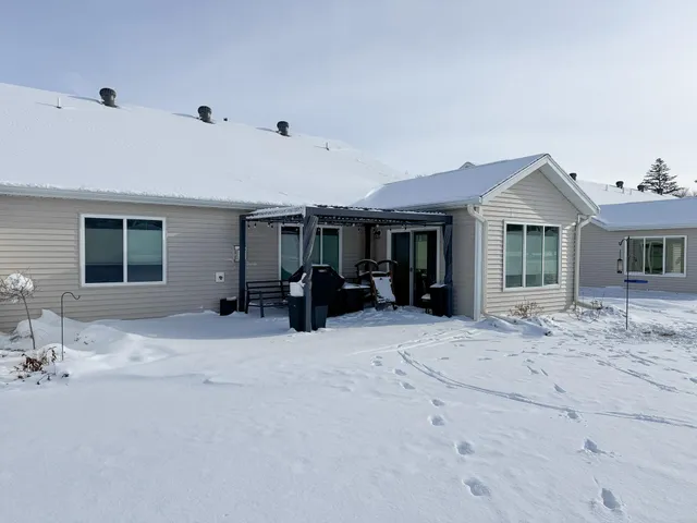 $395,000 | 1419 North Park Street, Fergus Falls, MN 56537