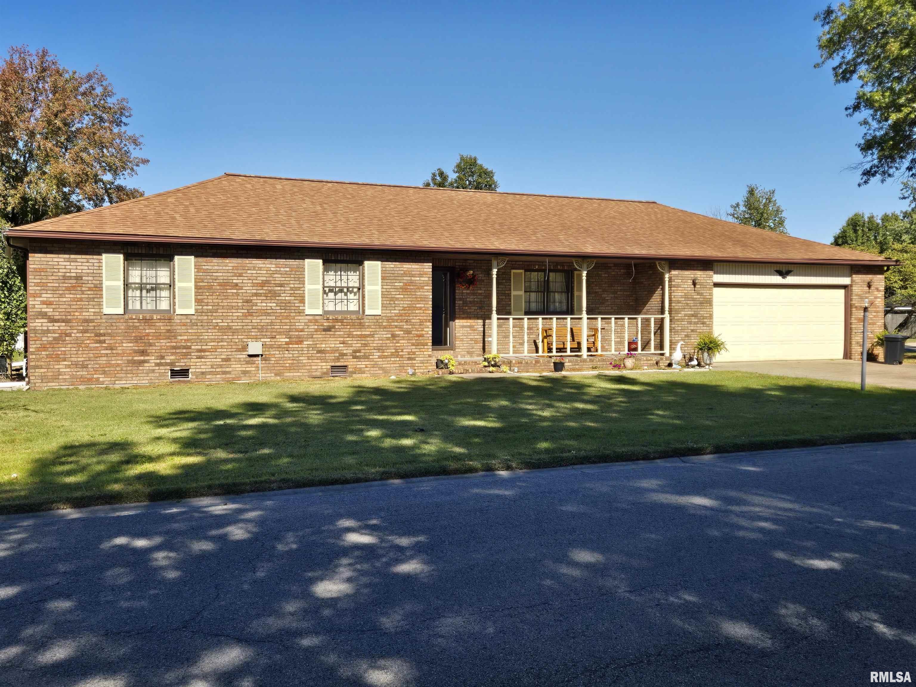 1708 Remington Road Marion, IL 62959 - Photo 1 of 25