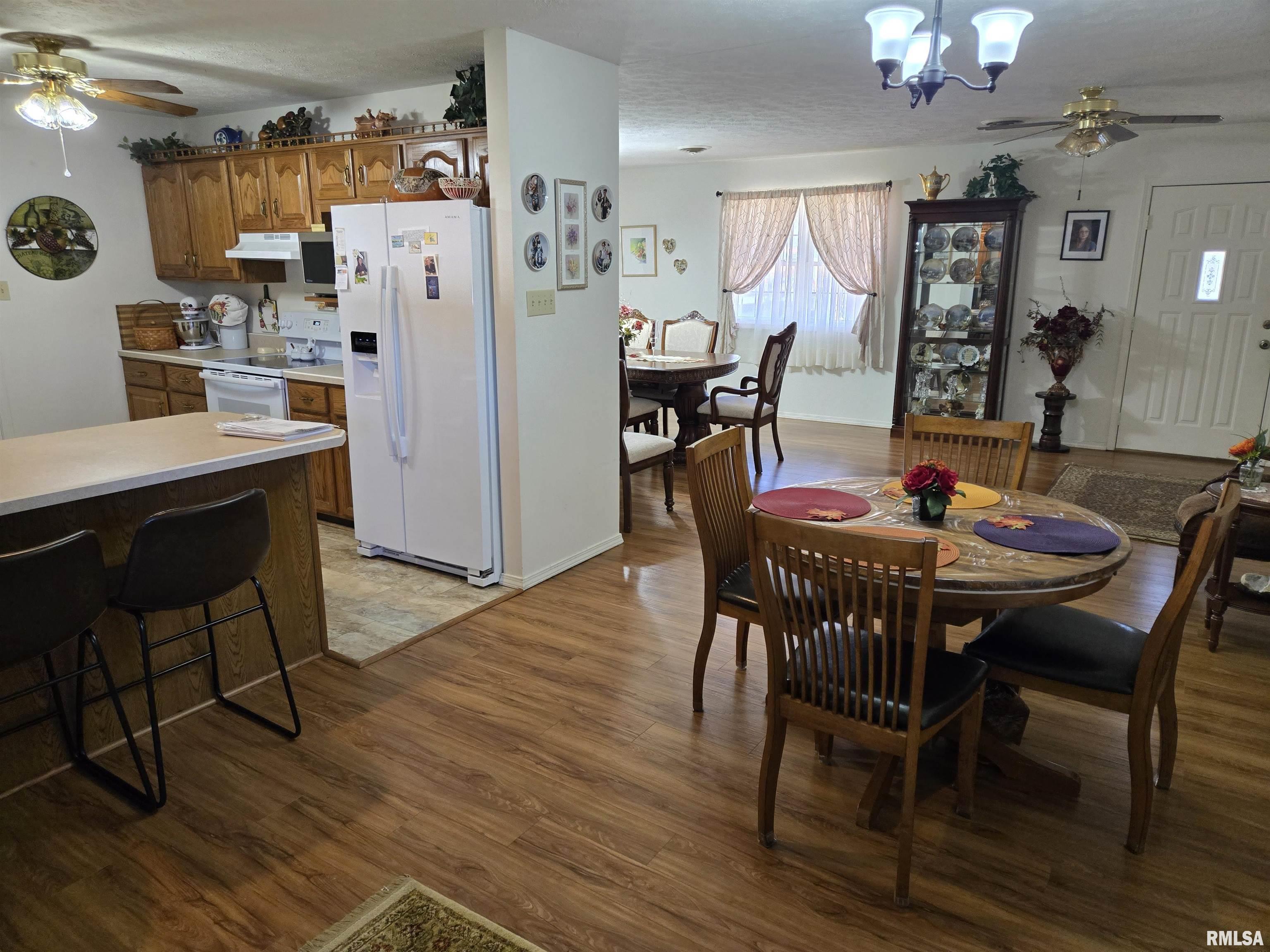 1708 Remington Road Marion, IL 62959 - Photo 10 of 25