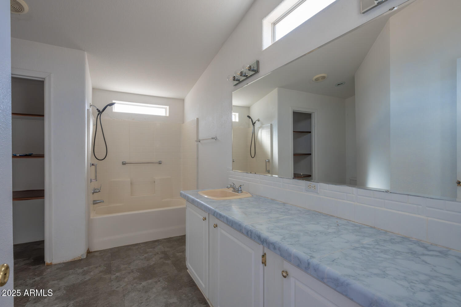 11240 Highway 191 Elfrida, AZ 85610 - Photo 53 of 61 11240-252-hwy191-29