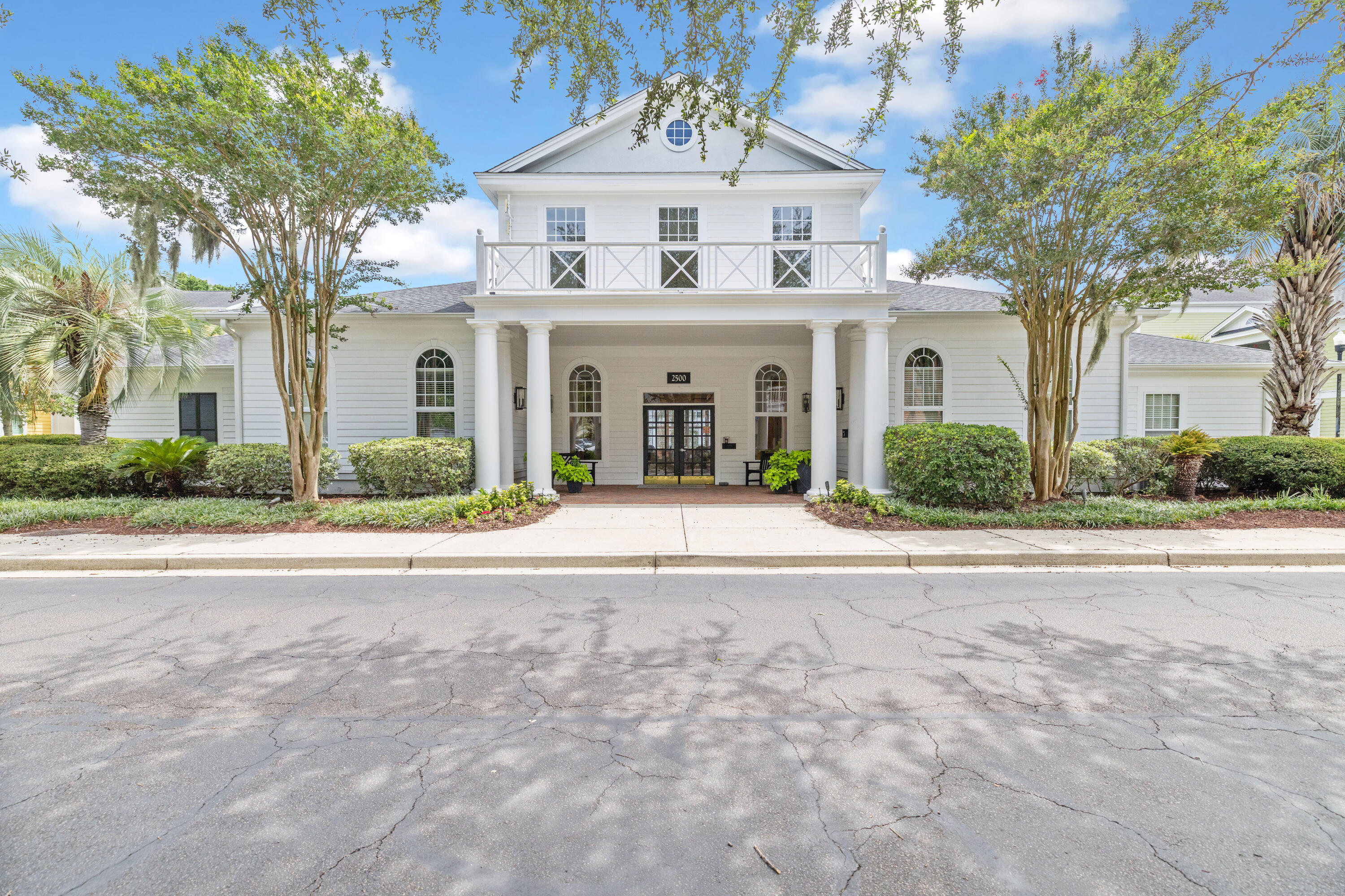 2322 Chatelain Way Mount Pleasant, SC 29464 - Photo 27 of 49