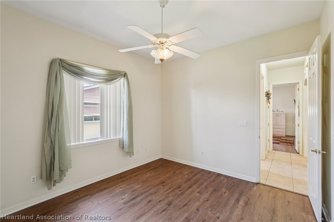 107 Orange Road Northeast Lake Placid, FL 33852 - Photo 29 of 47 Bedroom 3