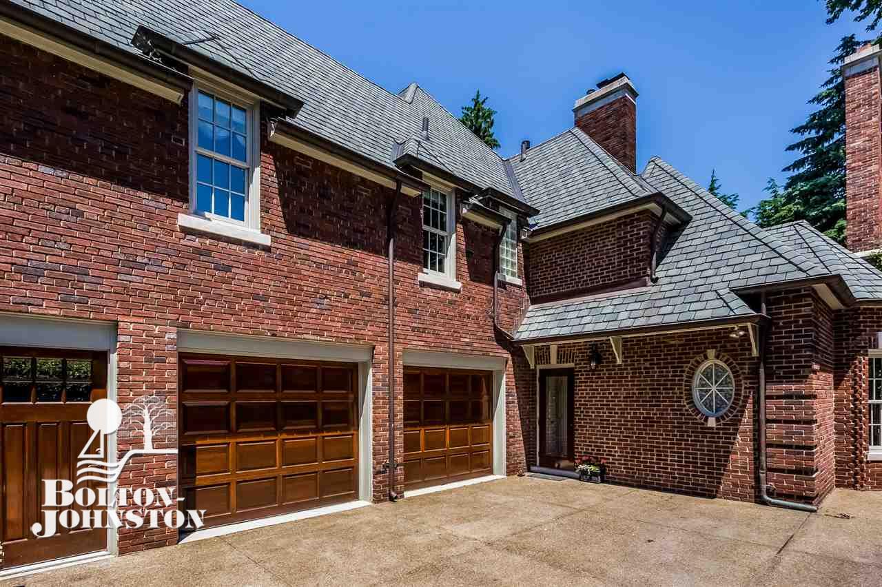 84 Vendome Road Grosse Pointe Farms, MI 48236 - Photo 27 of 41