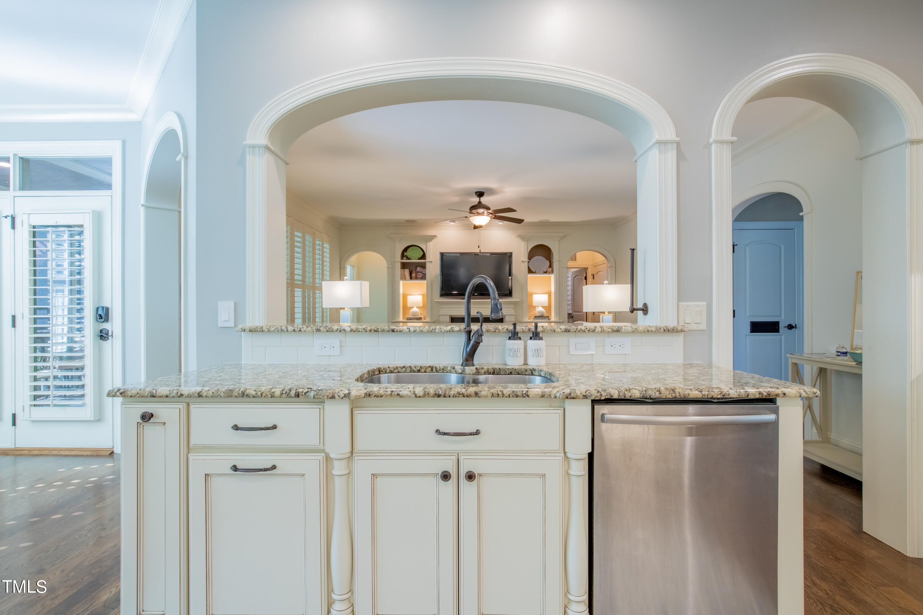 1811 Wilshire Avenue Raleigh, NC 27608 - Photo 20 of 44 20231026-IMG_2345-HDR