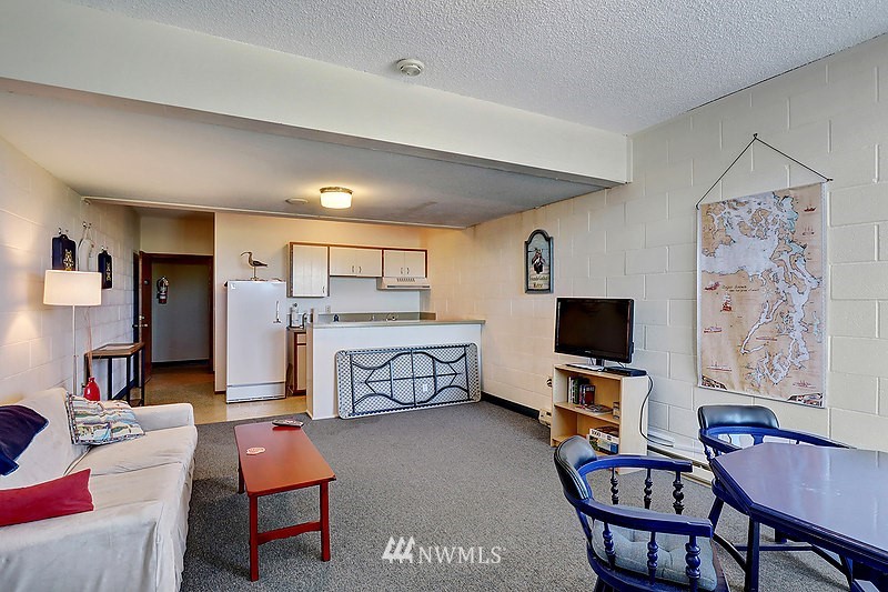 655 Main Street, Unit 101 Edmonds, WA 98020 - Photo 17 of 18