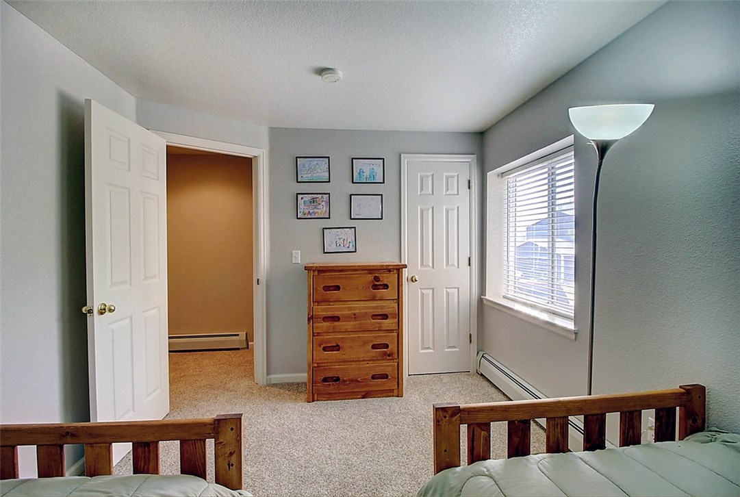 686 Alpine Road Dillon, CO 80435 - Photo 9 of 35 Gallery Image 9