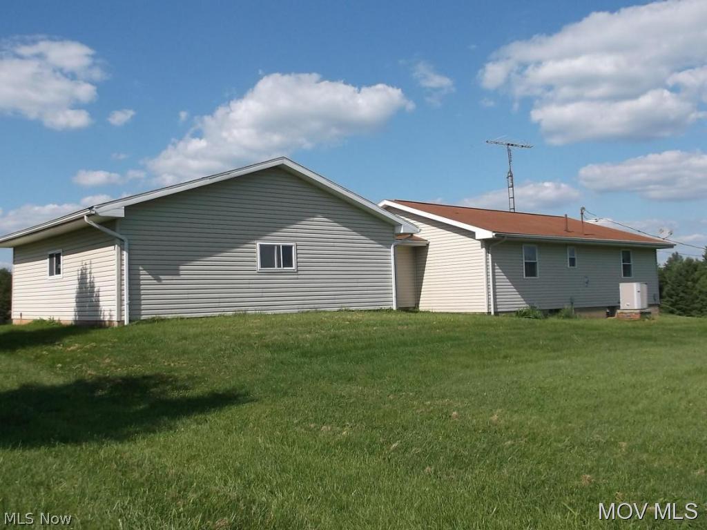 494 Moody Ridge Belpre, OH 45714 - Photo 3 of 12 Gallery Image 3