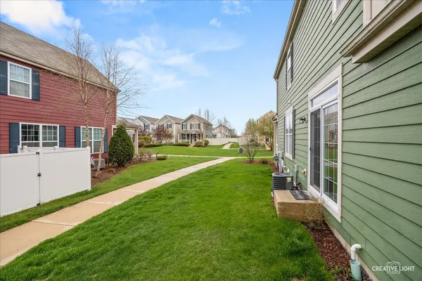 $354,900 | 3618 Hyde Park Court, Elgin, IL 60124